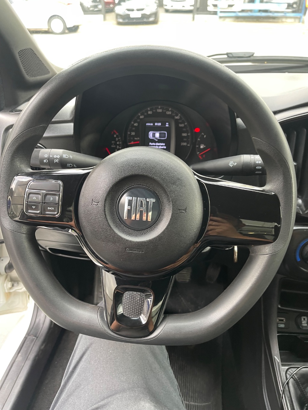 Strada Freedom 1.3 Flex 8V  CS Plus — foto 12