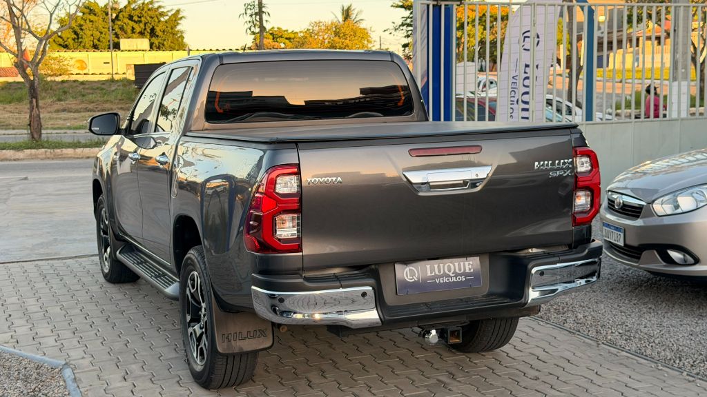 Hilux CD SRX 4x4 2.8 TDI 16V Diesel Aut. — foto 4