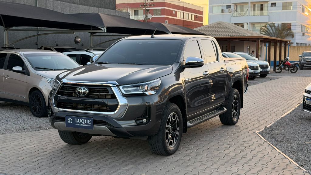 Hilux CD SRX 4x4 2.8 TDI 16V Diesel Aut. — foto 1