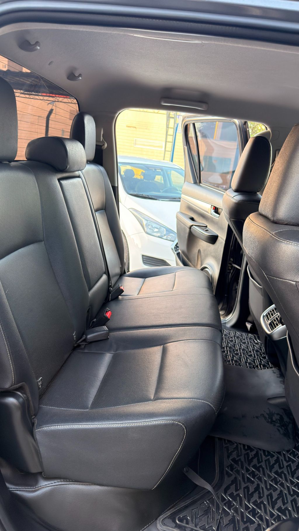 Hilux CD SRX 4x4 2.8 TDI 16V Diesel Aut. — foto 10