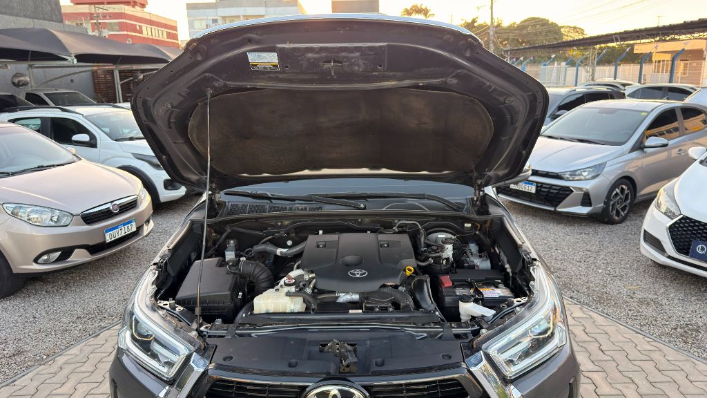 Hilux CD SRX 4x4 2.8 TDI 16V Diesel Aut. — foto 15