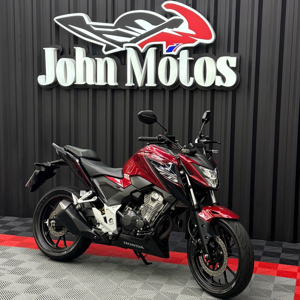 CB 300F Twister Flex — foto 1