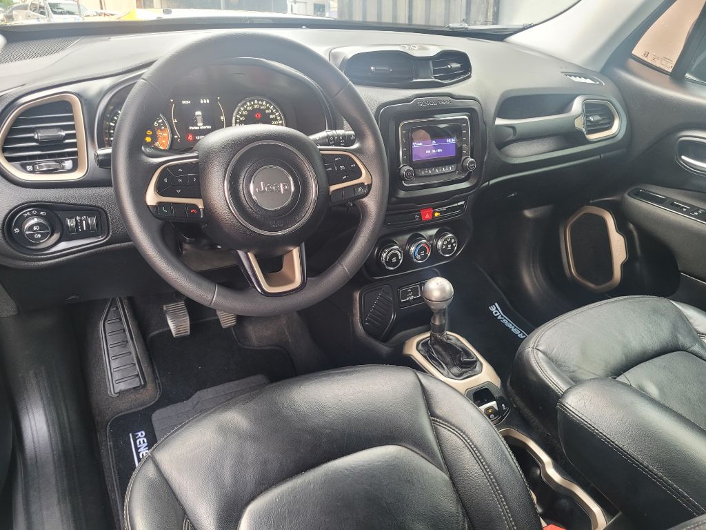 Renegade Sport 1.8 flex 4x2 manual. — foto 7
