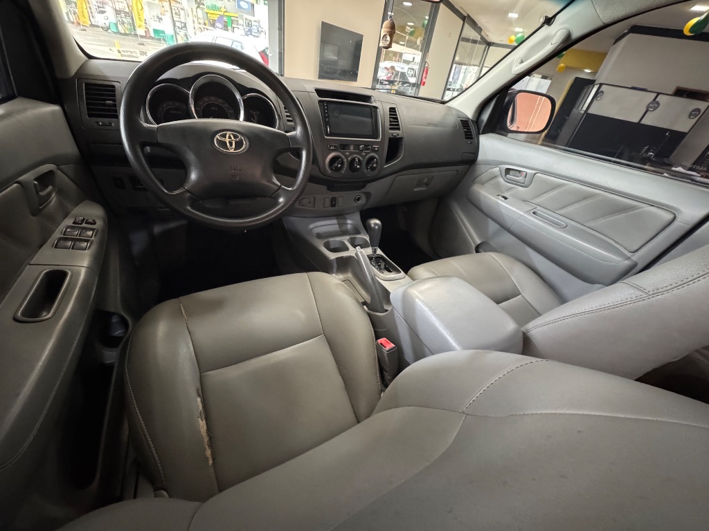 Hilux CD SR 4x2 2.7 16V/2.7 Gasolina Aut. — foto 11