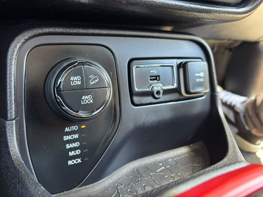Renegade Trailhawk 2.0 4x4 TB Diesel Aut — foto 14