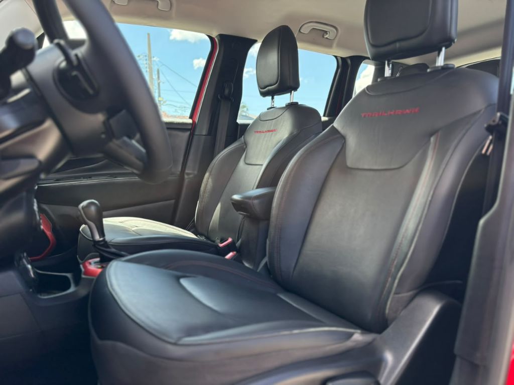 Renegade Trailhawk 2.0 4x4 TB Diesel Aut — foto 4