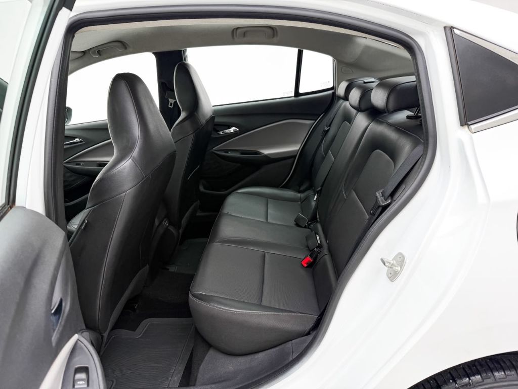 ONIX SED. Plus PREM. 1.0 12V TB Flex Aut — foto 14