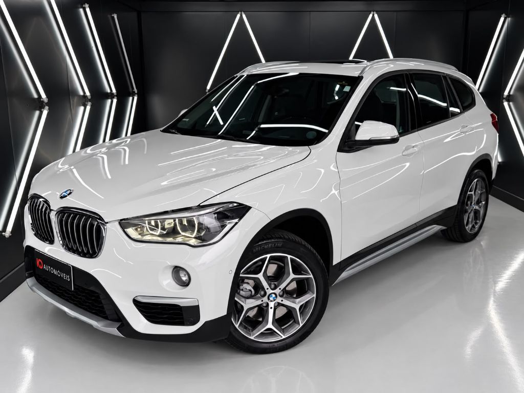 X1 2.0 ACTIVE TURBO — foto 1