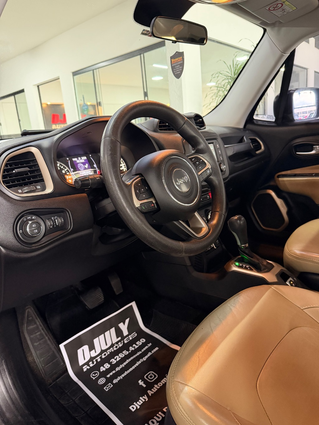 Renegade Sport 1.8 4x2 Flex 16V Aut. — foto 2