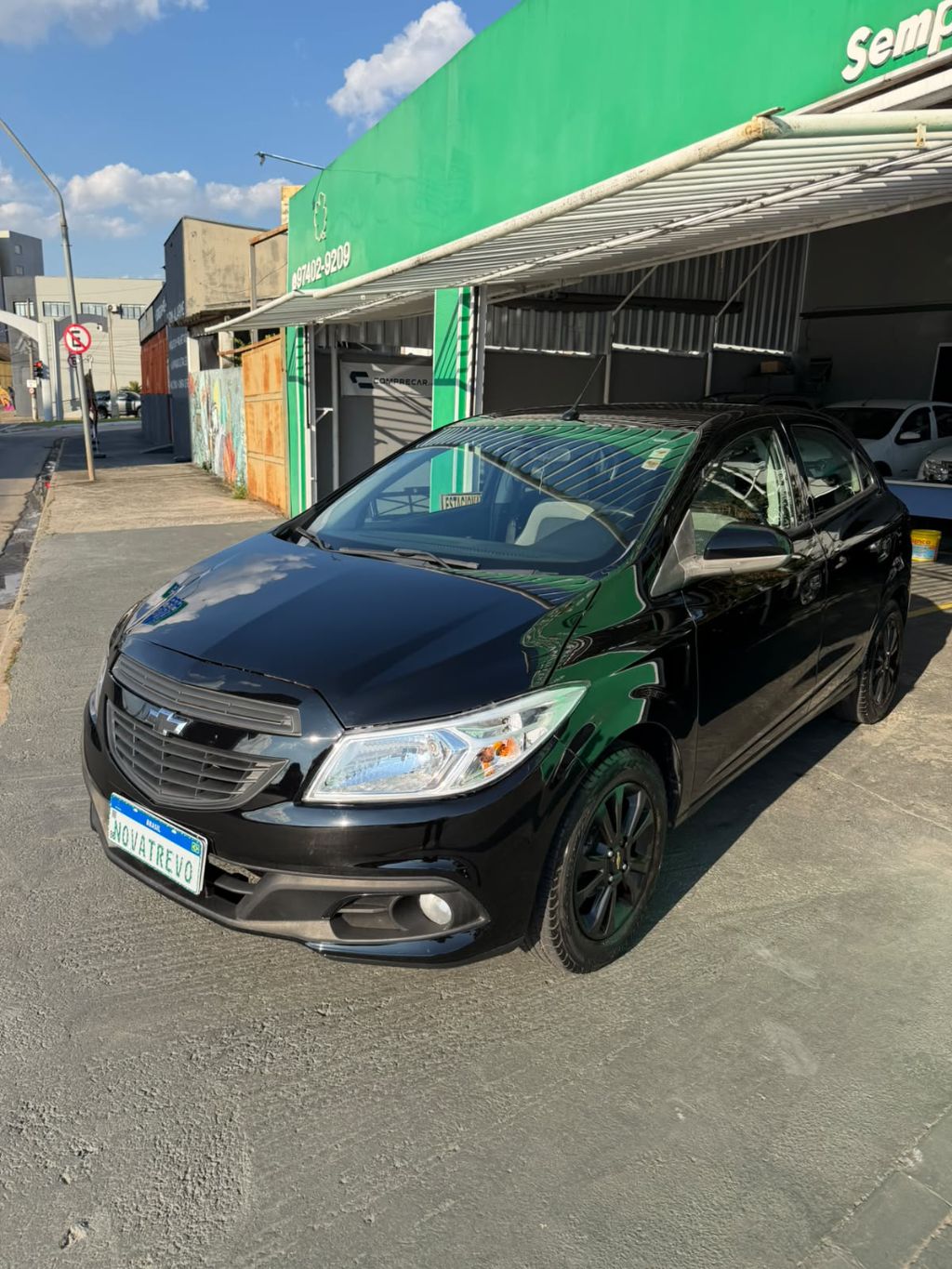 ONIX HATCH SELEÇÃO 1.0 8V Flex 5p Mec. — foto 2