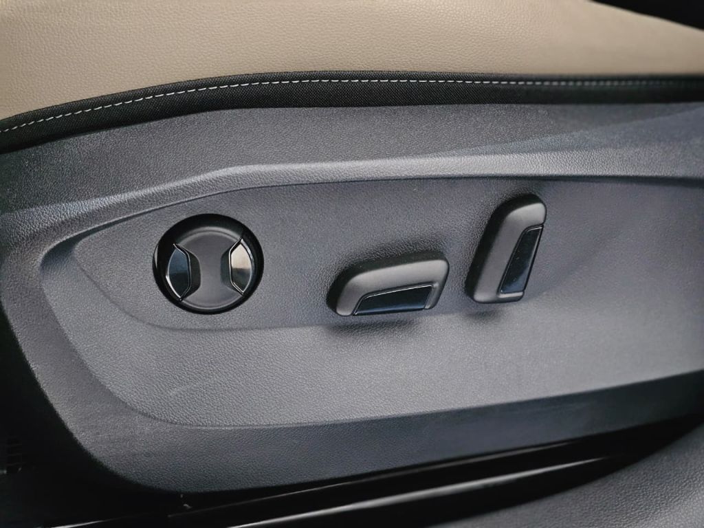TAOS Highline 1.4 250 TSI Flex Aut. — foto 13