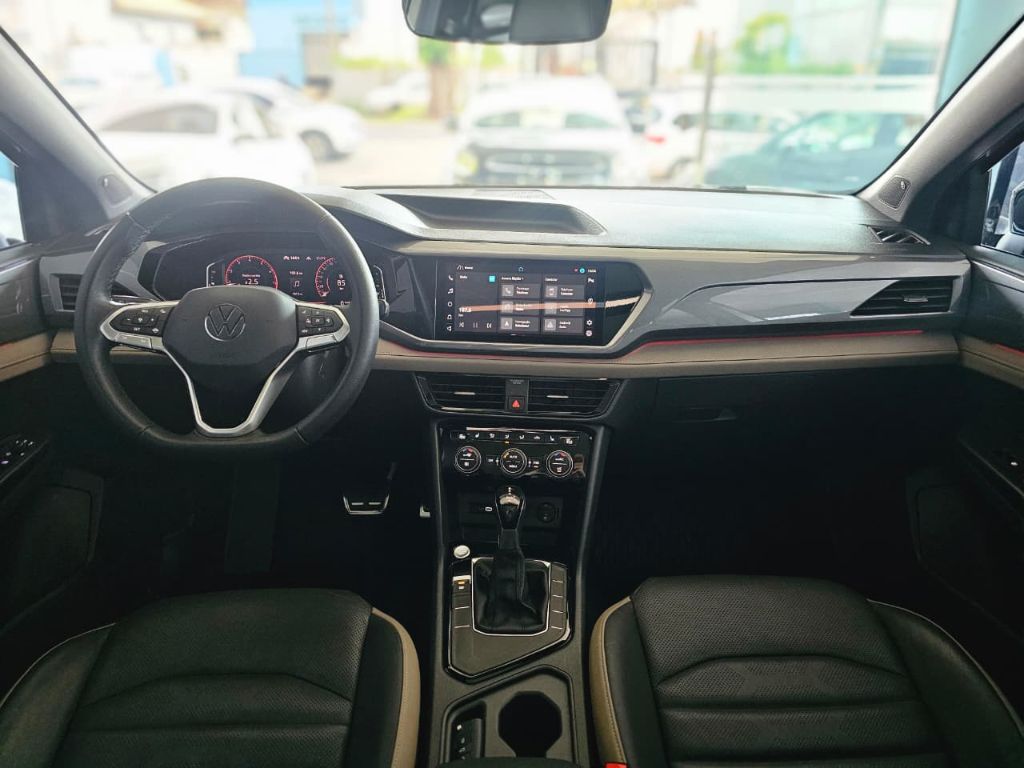 TAOS Highline 1.4 250 TSI Flex Aut. — foto 6