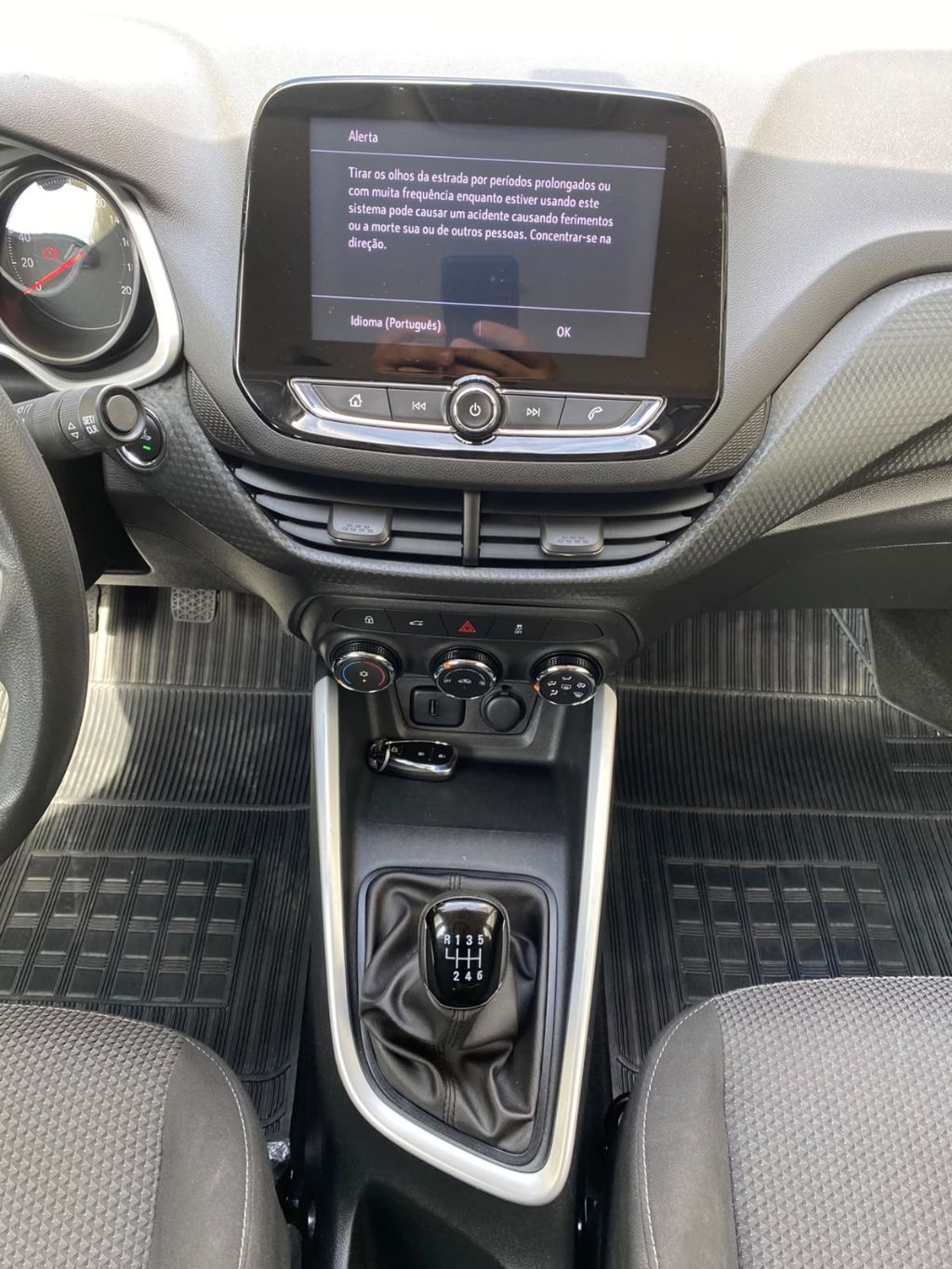 ONIX HATCH LT 1.0 12V Flex 5p Mec. — foto 17