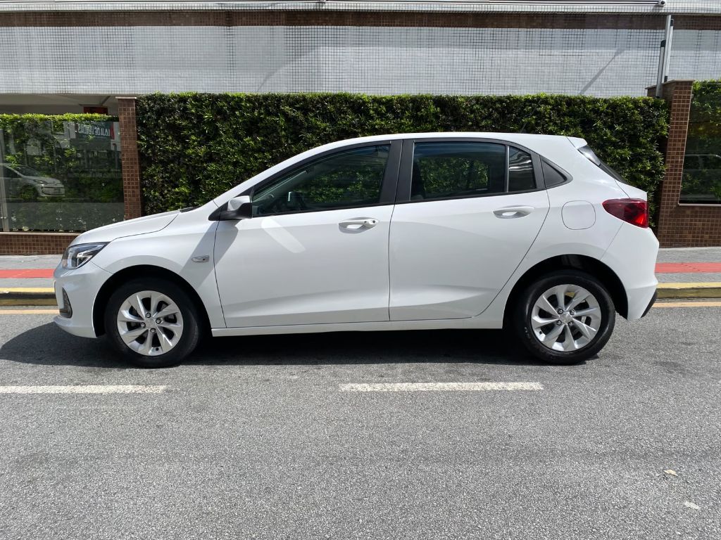 ONIX HATCH LT 1.0 12V Flex 5p Mec. — foto 3