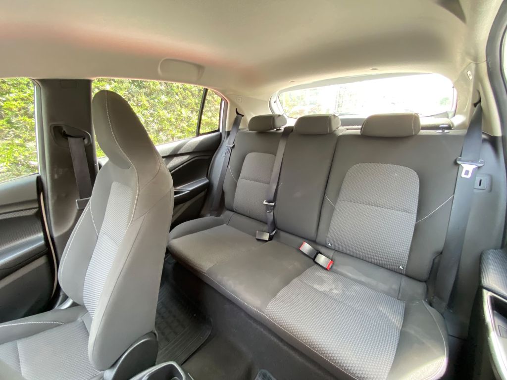 ONIX HATCH LT 1.0 12V Flex 5p Mec. — foto 12
