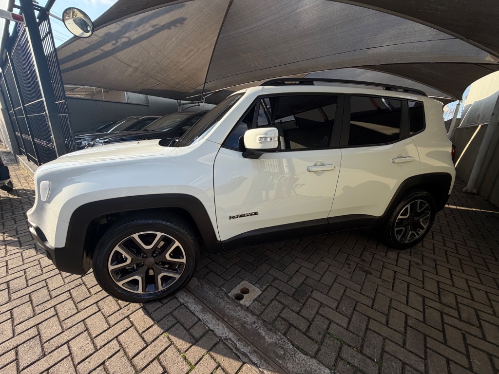 Renegade Longitude 1.8 4x2 Flex 16V Aut. — foto 5