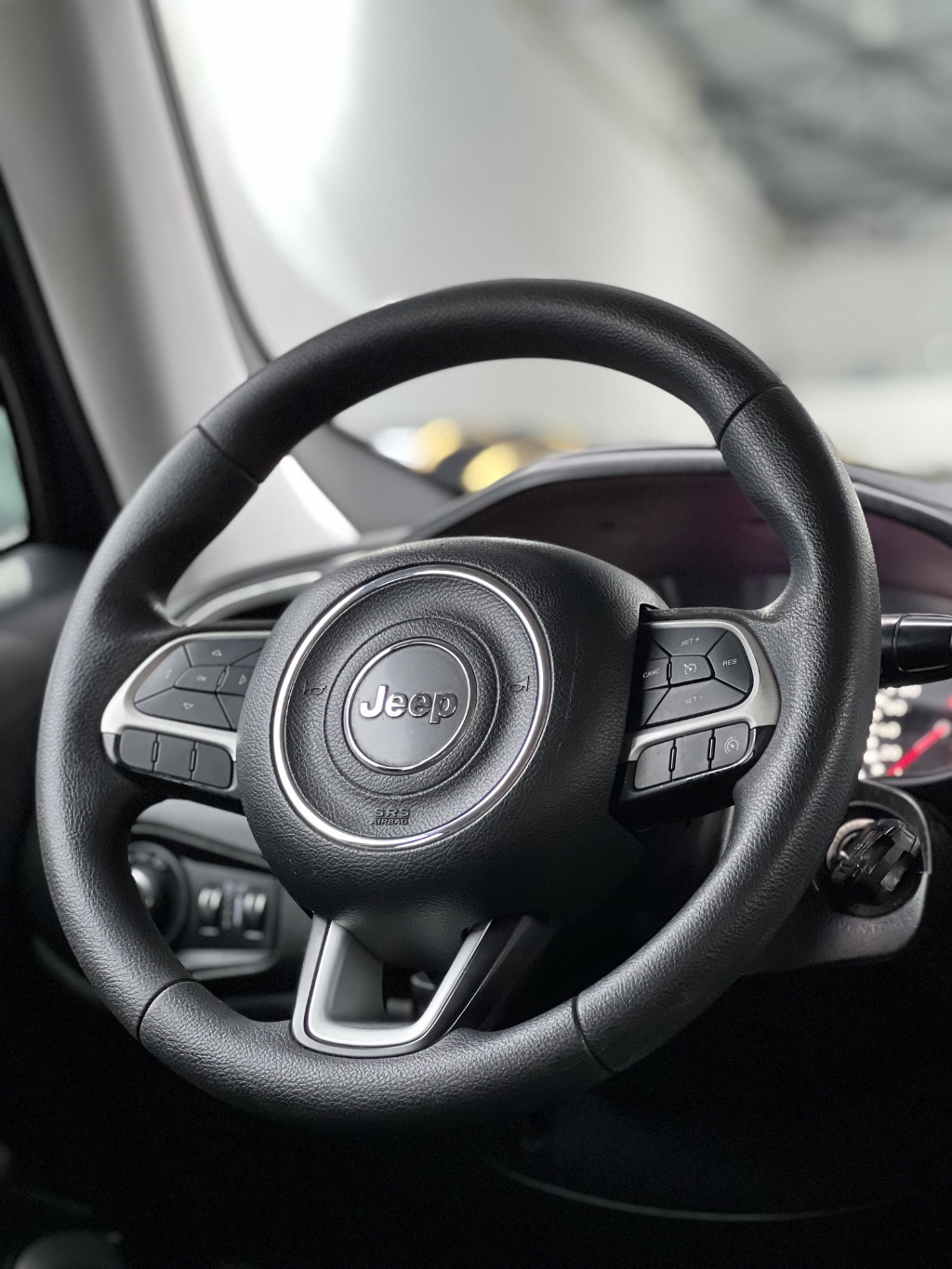 Renegade 1.8 4x2 Flex 16V Aut. — foto 15