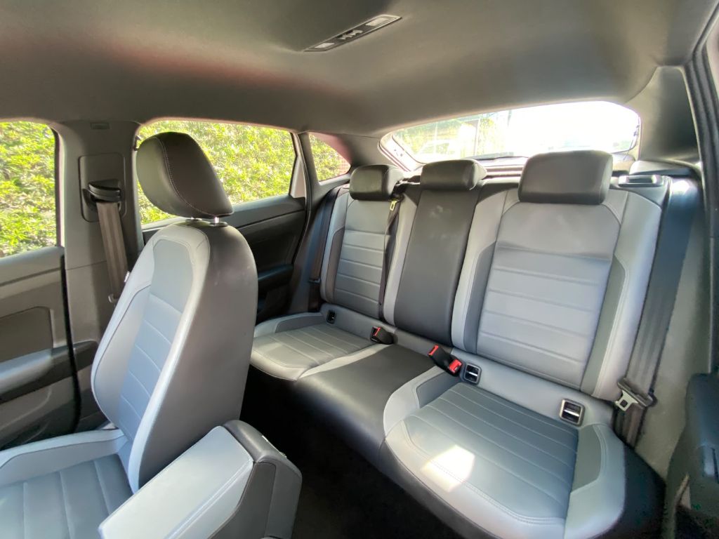 Nivus Highline 1.0 200 TSI Flex Aut. — foto 12