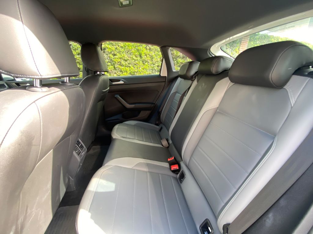Nivus Highline 1.0 200 TSI Flex Aut. — foto 13