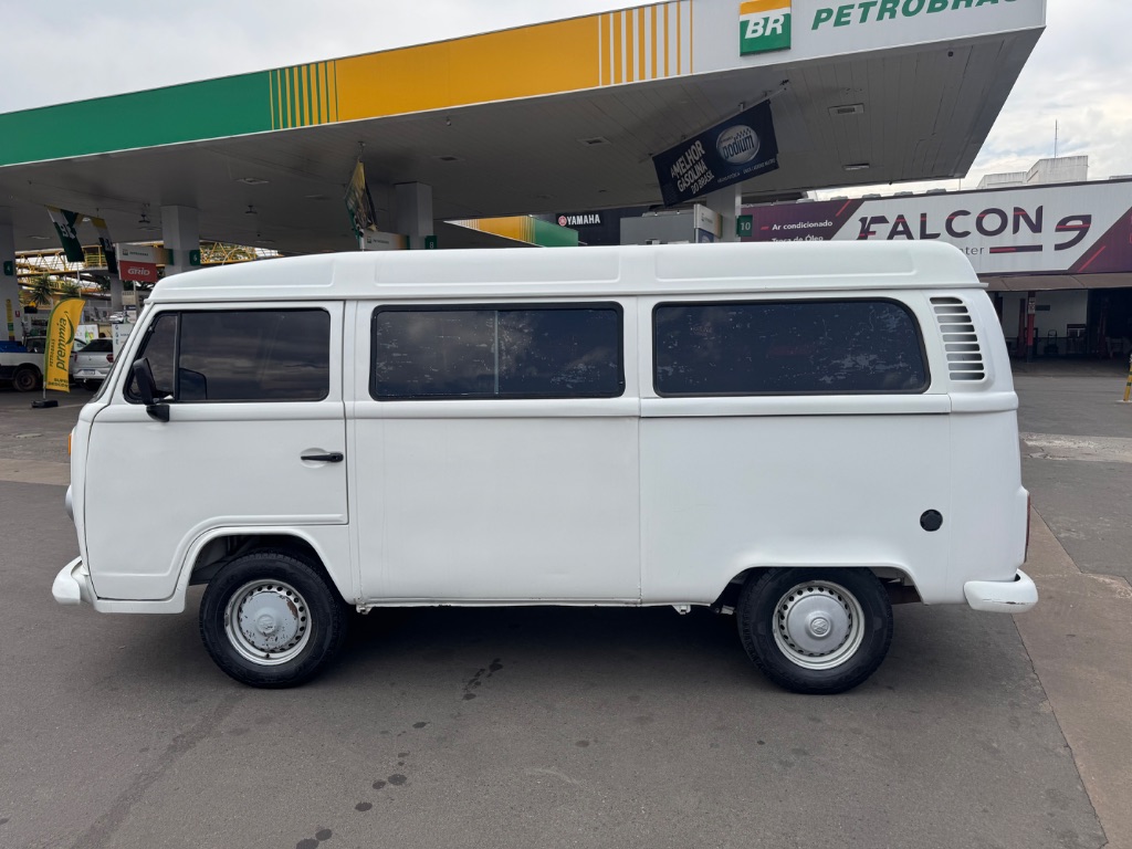 Kombi Lotação 1.4 Mi Total Flex 8V — foto 5