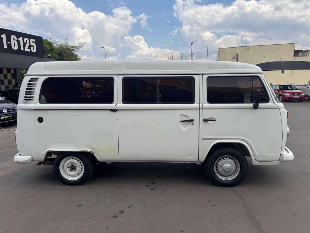 Kombi Lotação 1.4 Mi Total Flex 8V — foto 9