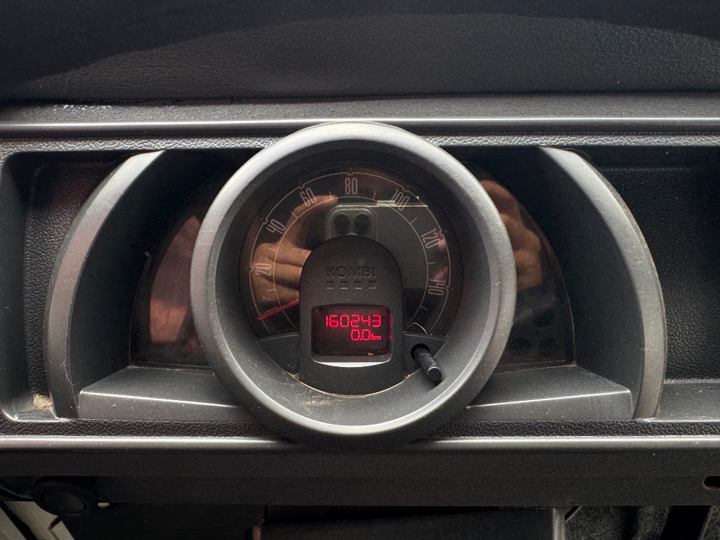Kombi Lotação 1.4 Mi Total Flex 8V — foto 13
