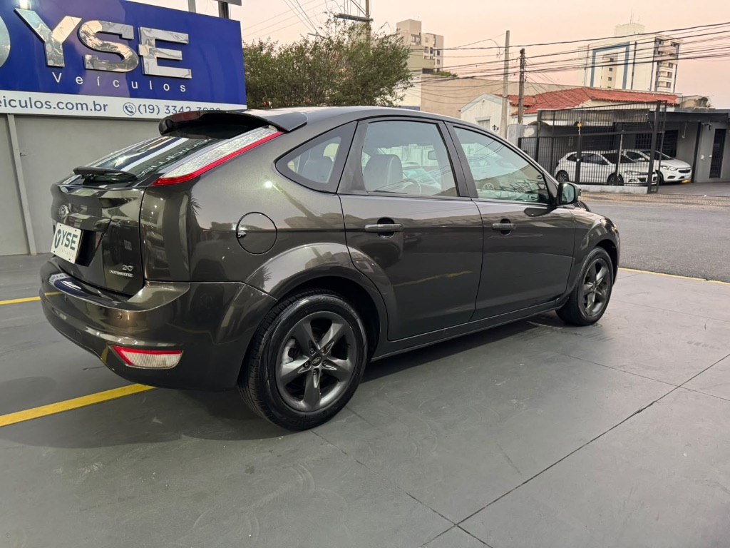 Focus 2.0 16V/ 2.0 16V Flex 5p — foto 2