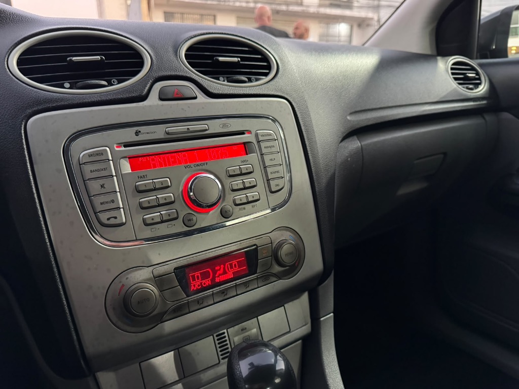 Focus 2.0 16V/ 2.0 16V Flex 5p — foto 13