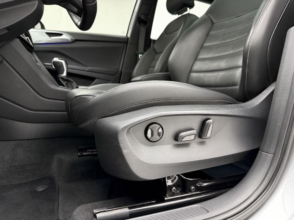TAOS Highline 1.4 250 TSI Flex Aut. — foto 14