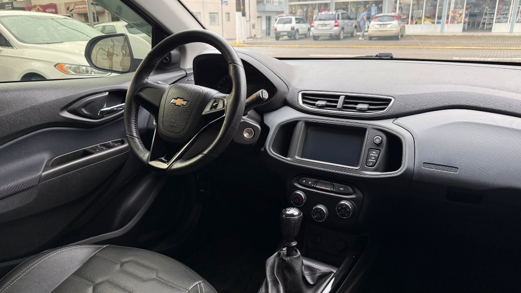 ONIX HATCH LTZ 1.4 8V FlexPower 5p Mec. — foto 7