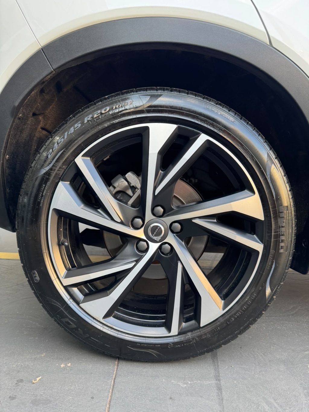 XC 40 T-5 R-DESIGN 2.0 252cv AWD — foto 18