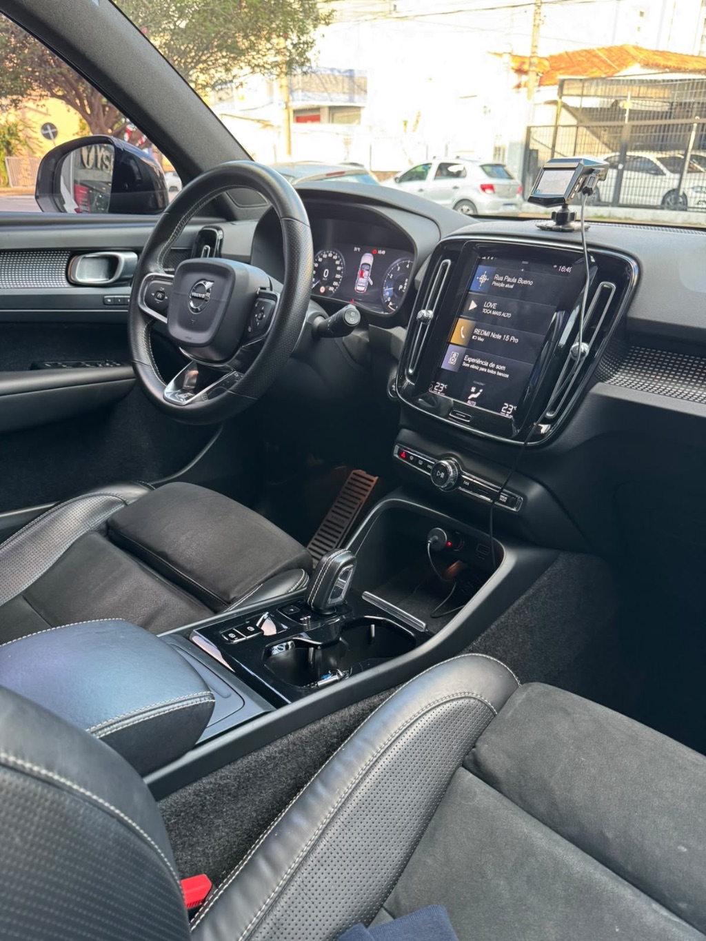 XC 40 T-5 R-DESIGN 2.0 252cv AWD — foto 19