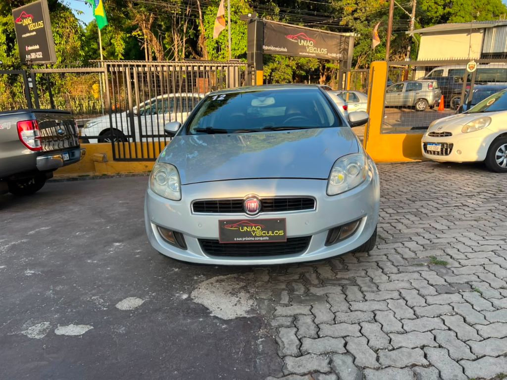Bravo ESSENCE Dualogic 1.8 Flex 16V 5p — foto 2