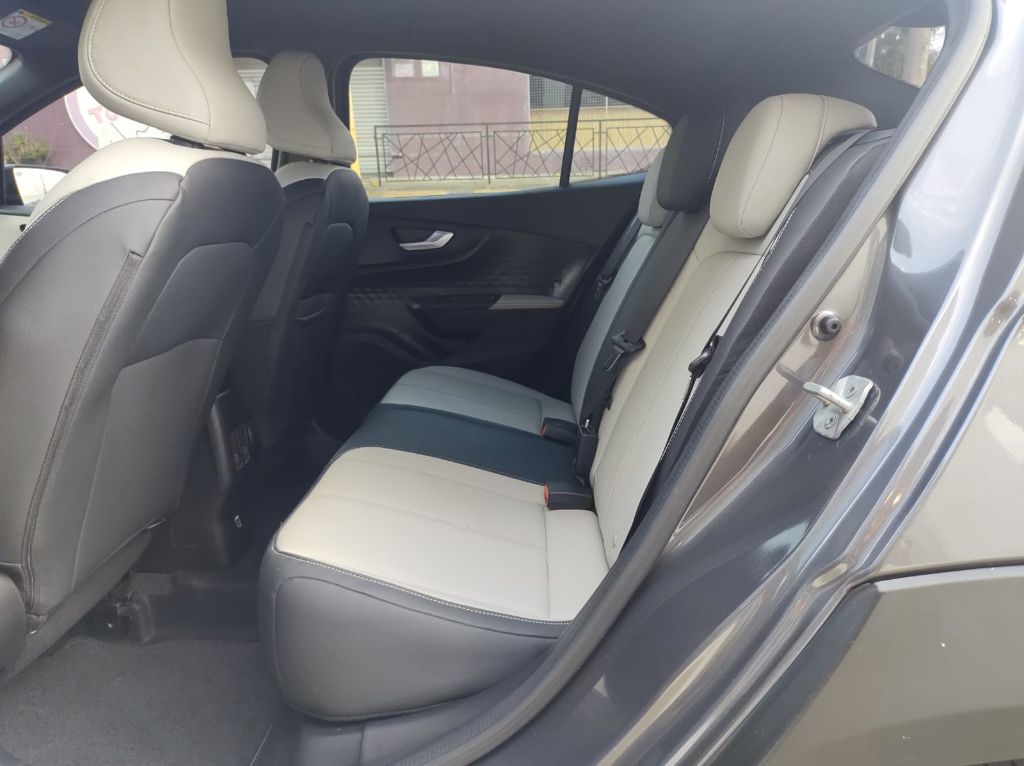 Fastback Impetus 1.0 200 T. Flex Aut — foto 7