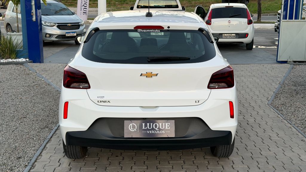 ONIX HATCH LT 1.0 12V Flex 5p Mec. — foto 5