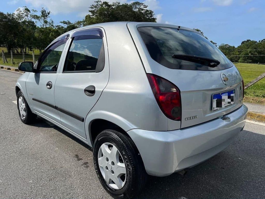 Celta Spirit/ LT 1.0 MPFI 8V FlexP. 5p — foto 5