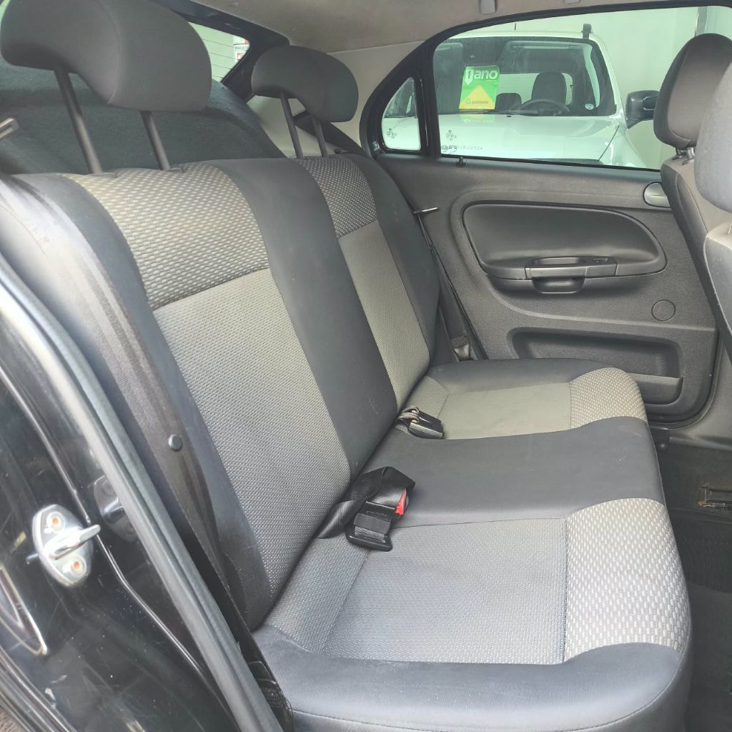 Gol (novo) 1.0 Mi Total Flex 8V 4p — foto 10