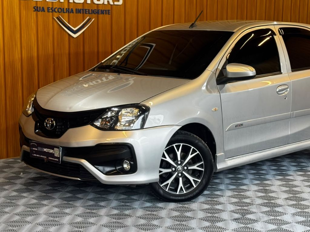 ETIOS PLATINUM 1.5 Flex 16V 4p Aut. — foto 6