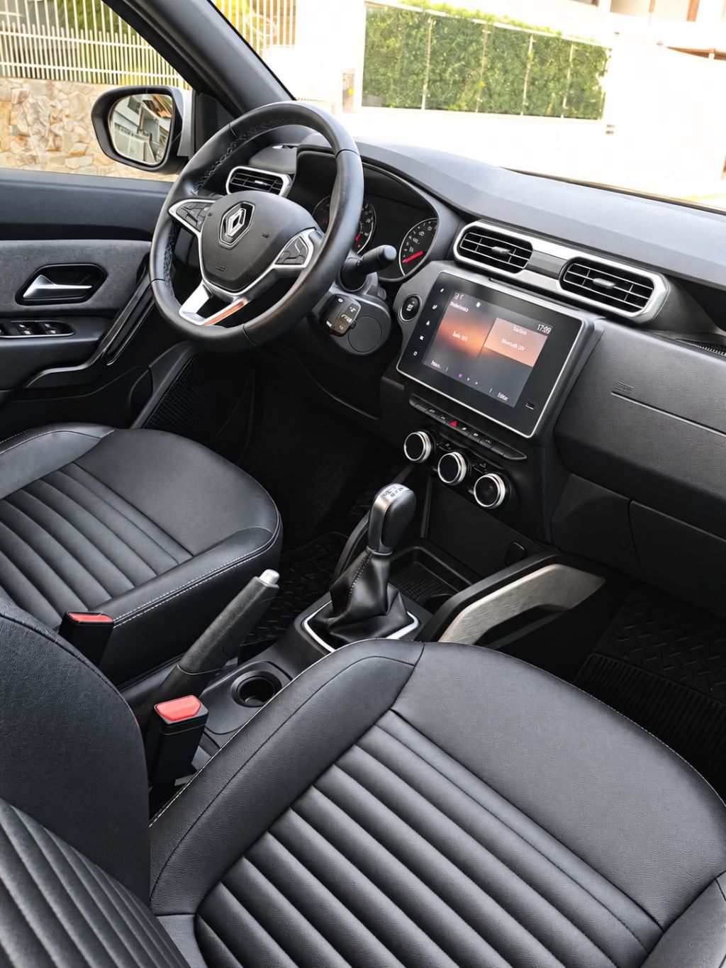 DUSTER Iconic 1.3 TB 16V Flex Aut. — foto 10