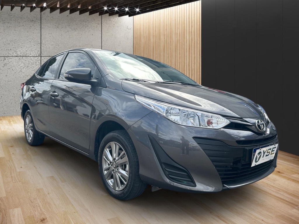 YARIS XLS Sedan 1.5 Flex 16V 4p Aut. — foto 1