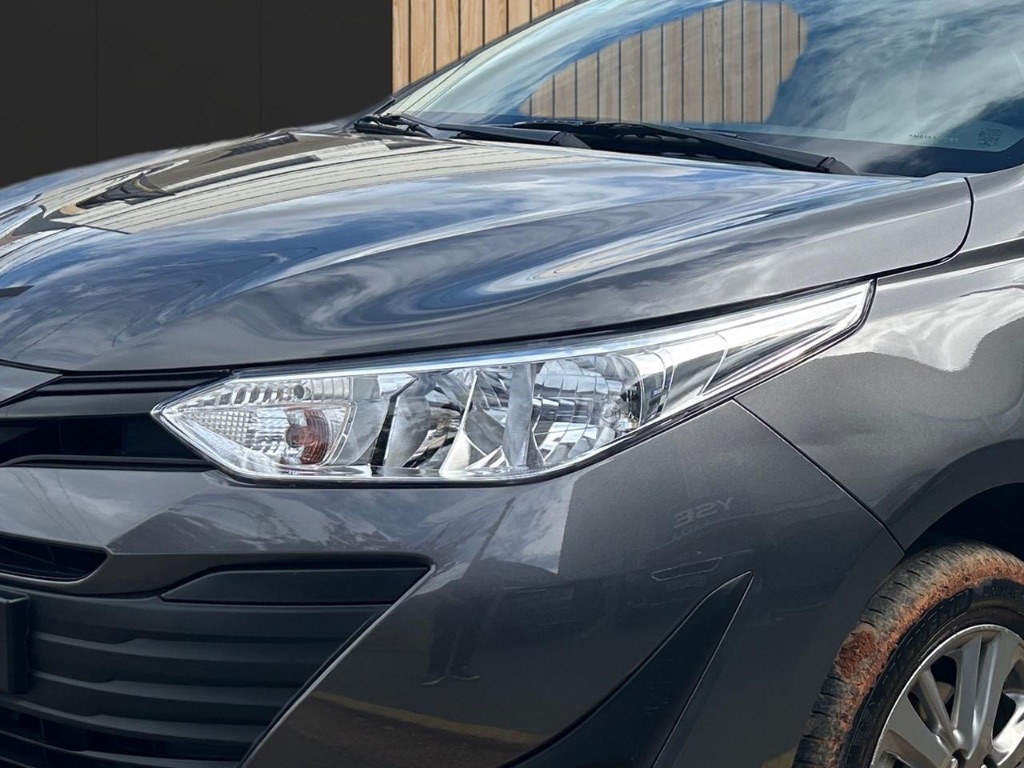 YARIS XLS Sedan 1.5 Flex 16V 4p Aut. — foto 7