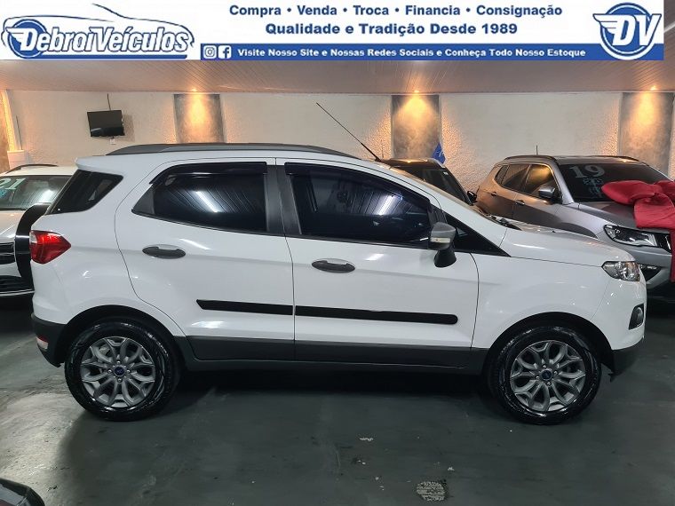 EcoSport FREESTYLE 1.6 16V Flex 5p — foto 14