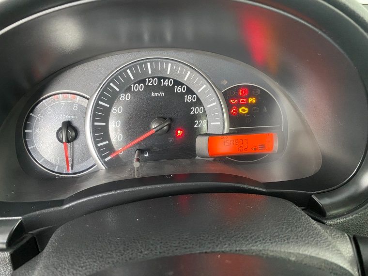 MARCH SV 1.6 16V Flex Fuel — foto 6