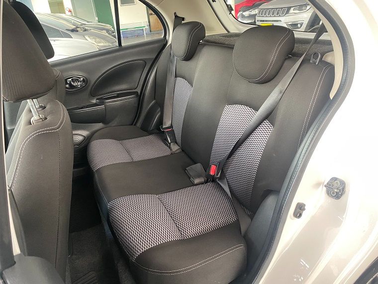 MARCH SV 1.6 16V Flex Fuel — foto 8