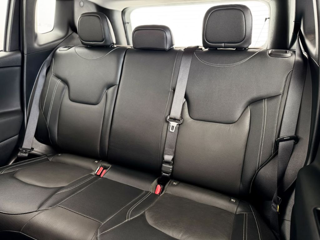 Renegade Long. T270 1.3 TB 4x2 Flex Aut. — foto 13