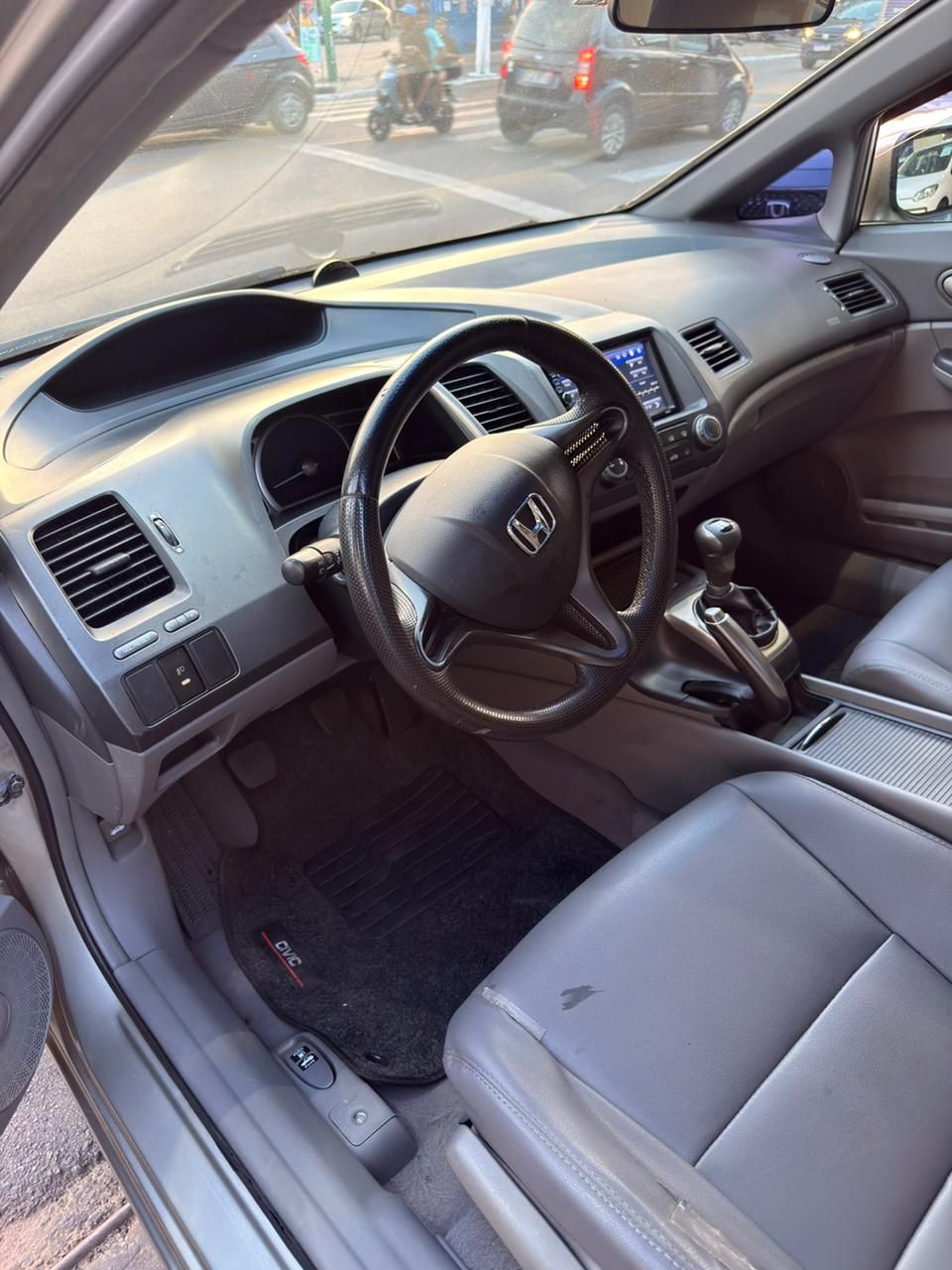 Civic Sedan LXS 1.8/1.8 Flex 16V Mec. 4p — foto 7