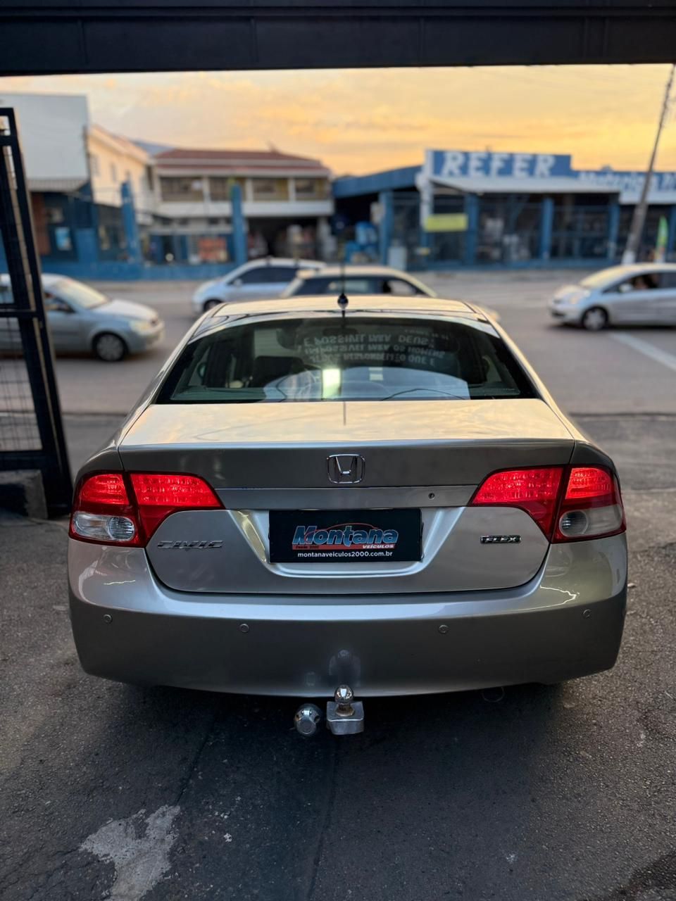 Civic Sedan LXS 1.8/1.8 Flex 16V Mec. 4p — foto 10