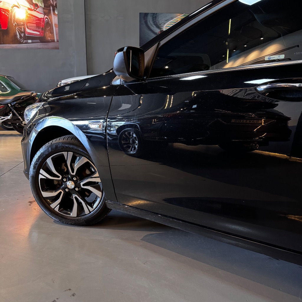ONIX SED. Plus PREM. 1.0 12V TB Flex Aut — foto 7