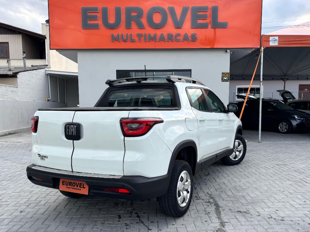 Toro Freedom 1.8 16V Flex Aut. — foto 18