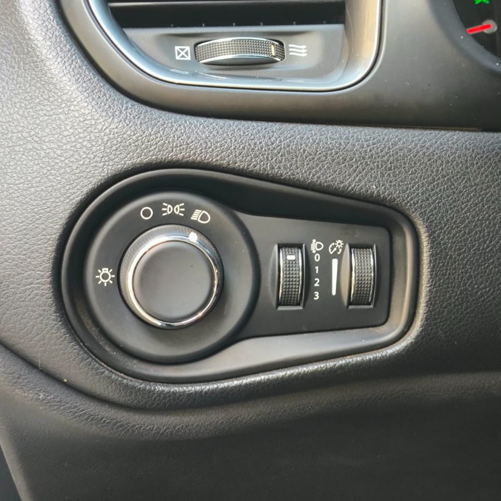 Renegade Sport T270 1.3 TB 4x2 Flex Aut. — foto 22